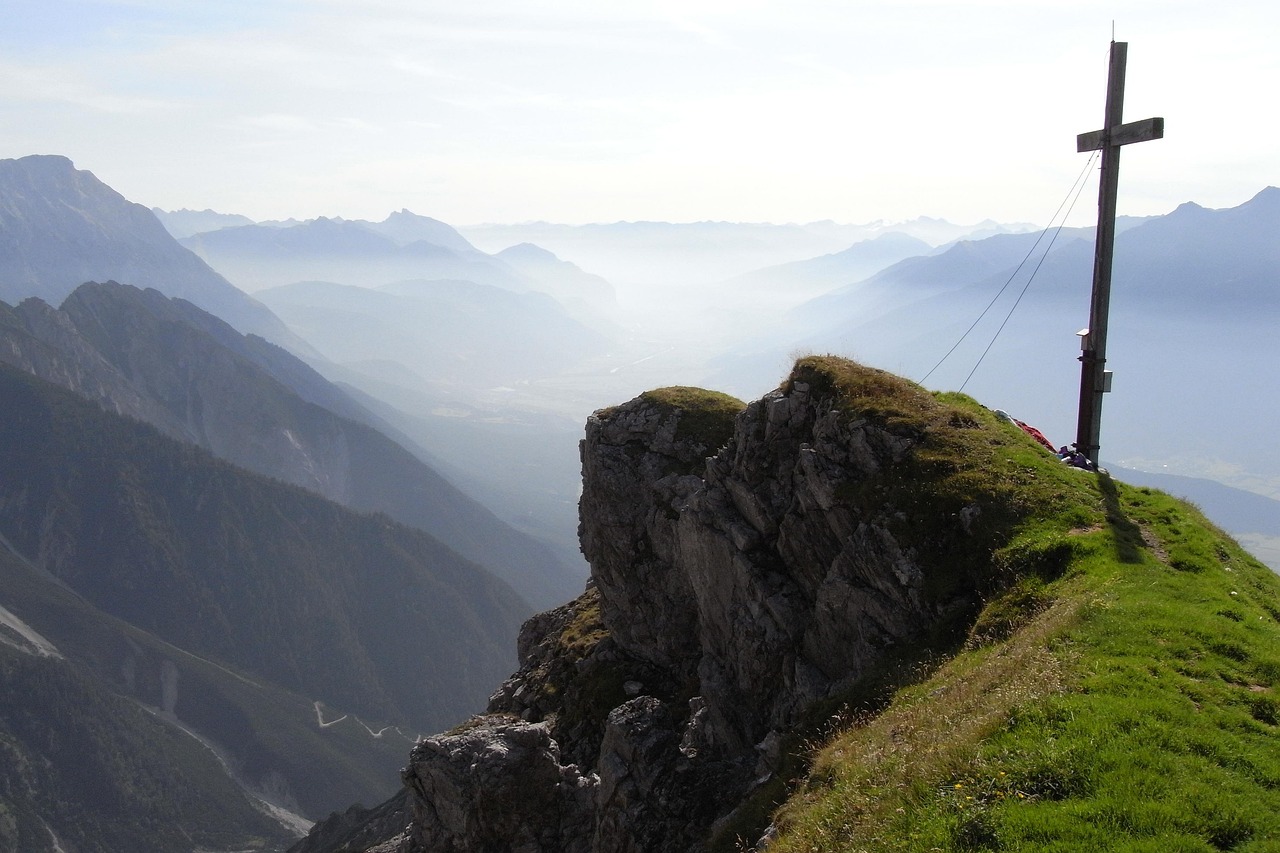 海航通信实名账号：流量卡商城哪个好？我们给你介绍几款值得购买的流量卡。