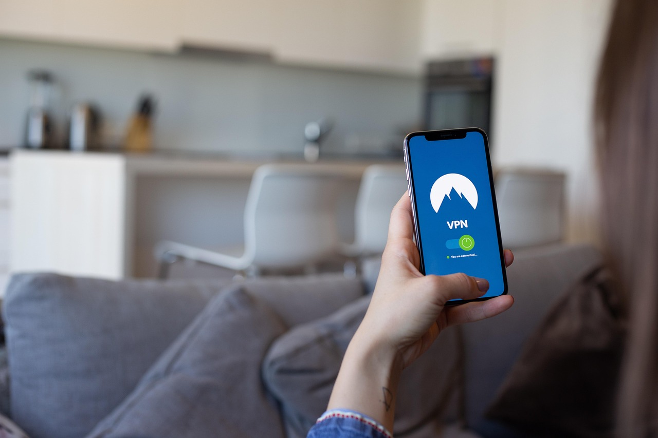 分享通信实名账号：上海进口家居代理平台