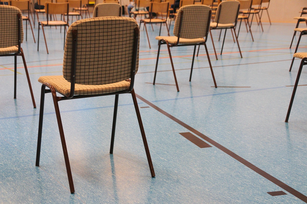 电竞运动员家中查获技术支持爆料